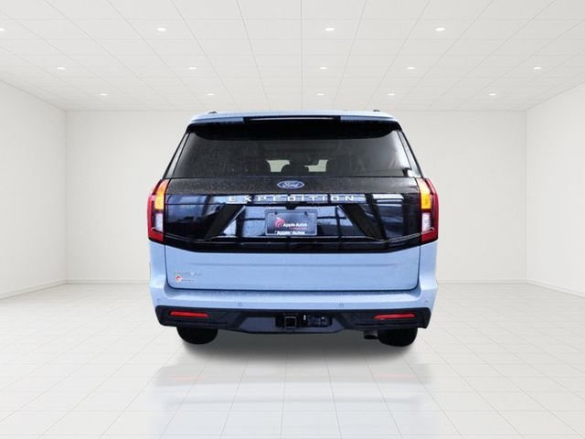Certified Used 2025 Gray Ford Active image 5
