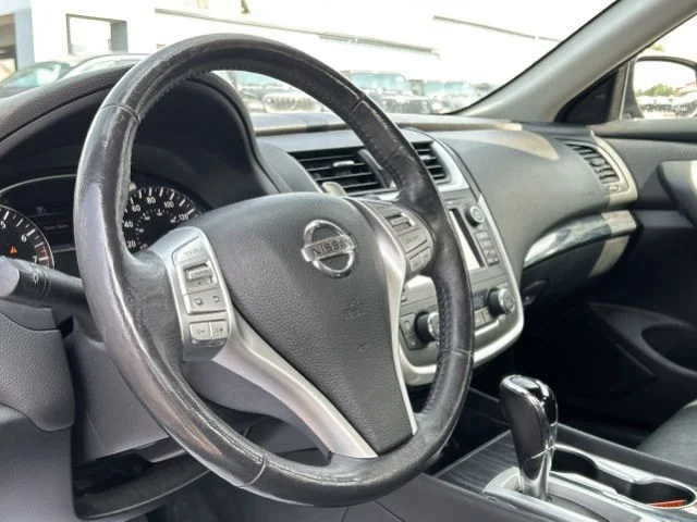 Used 2017 Gun Metallic Nissan 3.5 SL image 32