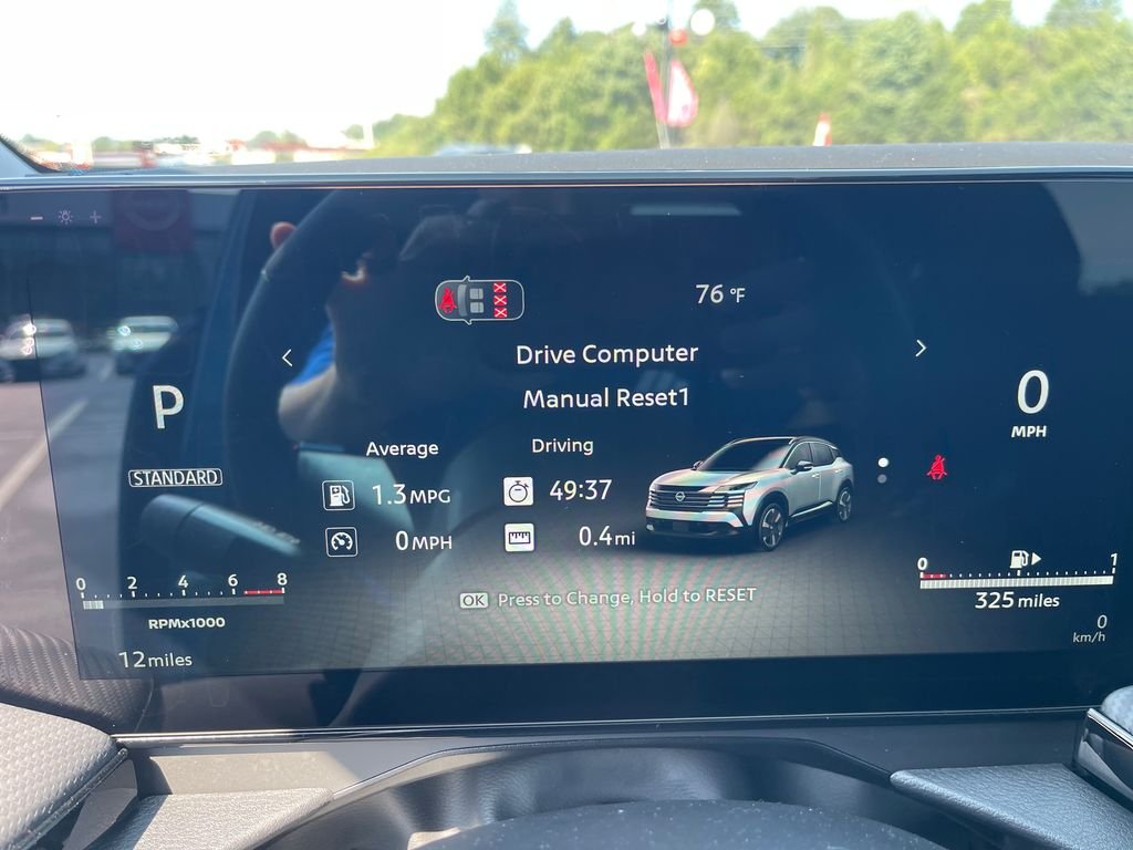 New 2026 White Nissan SR image 18
