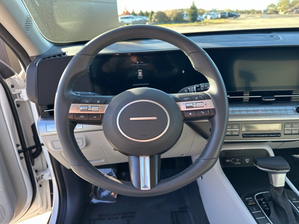 2024 Hyundai Kona SEL - Photo 14