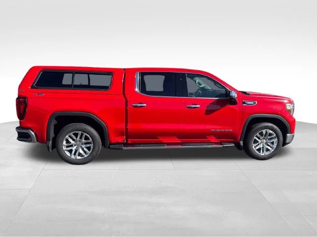 Used 2020 CARDINAL RED GMC SLT image 7