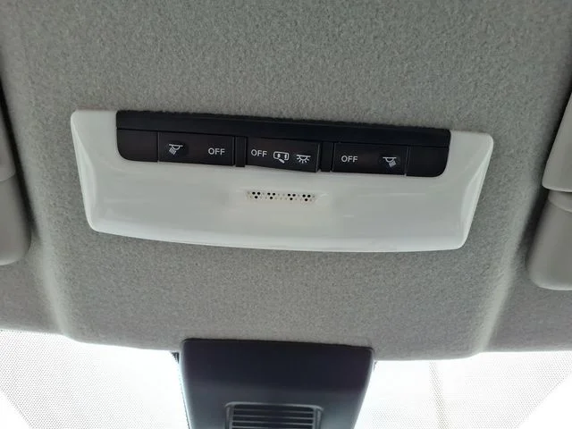 Used 2023 Black Nissan SV image 29