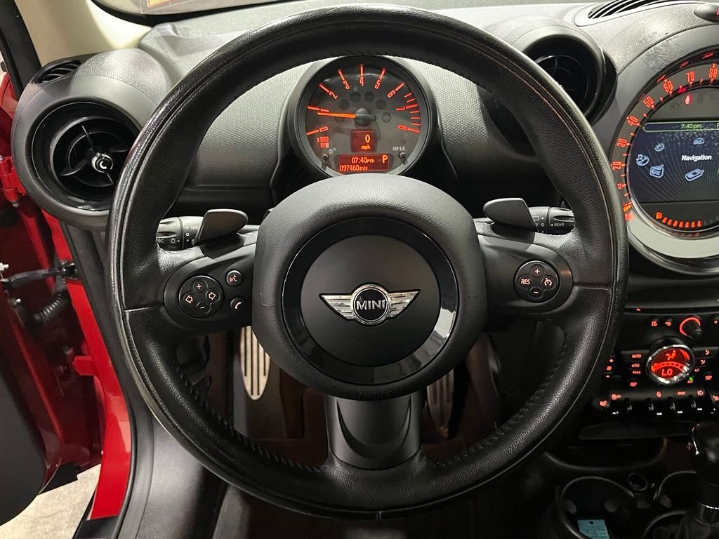Used 2016 Blazing Red MINI Base image 20