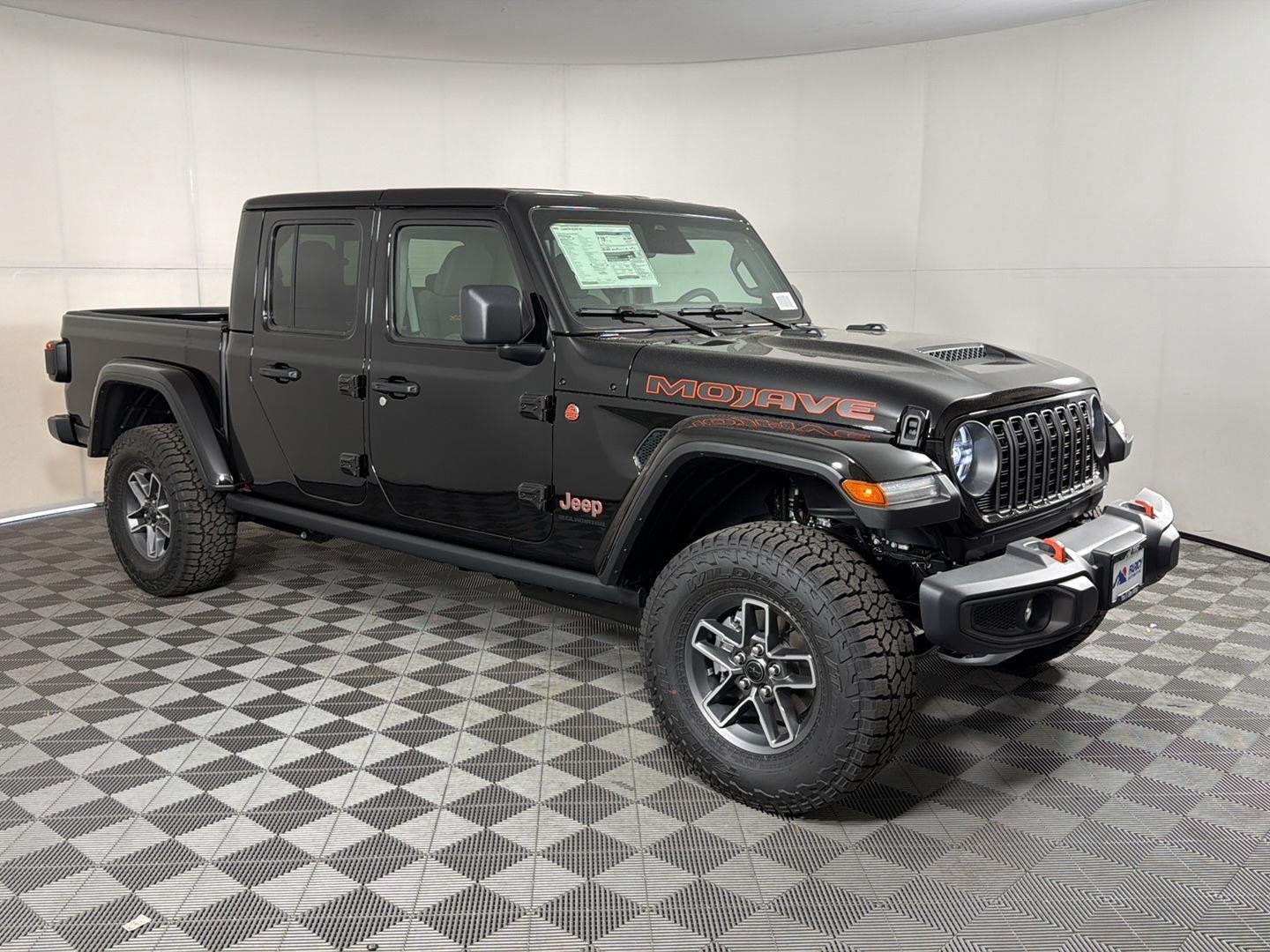 New 2026 Black Clear-Coat Exterior Paint Jeep Mojave image 2