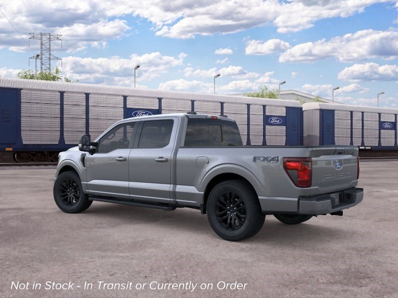 New 2026 Carbonized Gray Metallic Ford XLT image 4