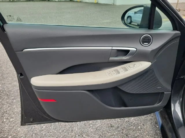 2021 Hyundai Sonata Hybrid SEL - Photo 24