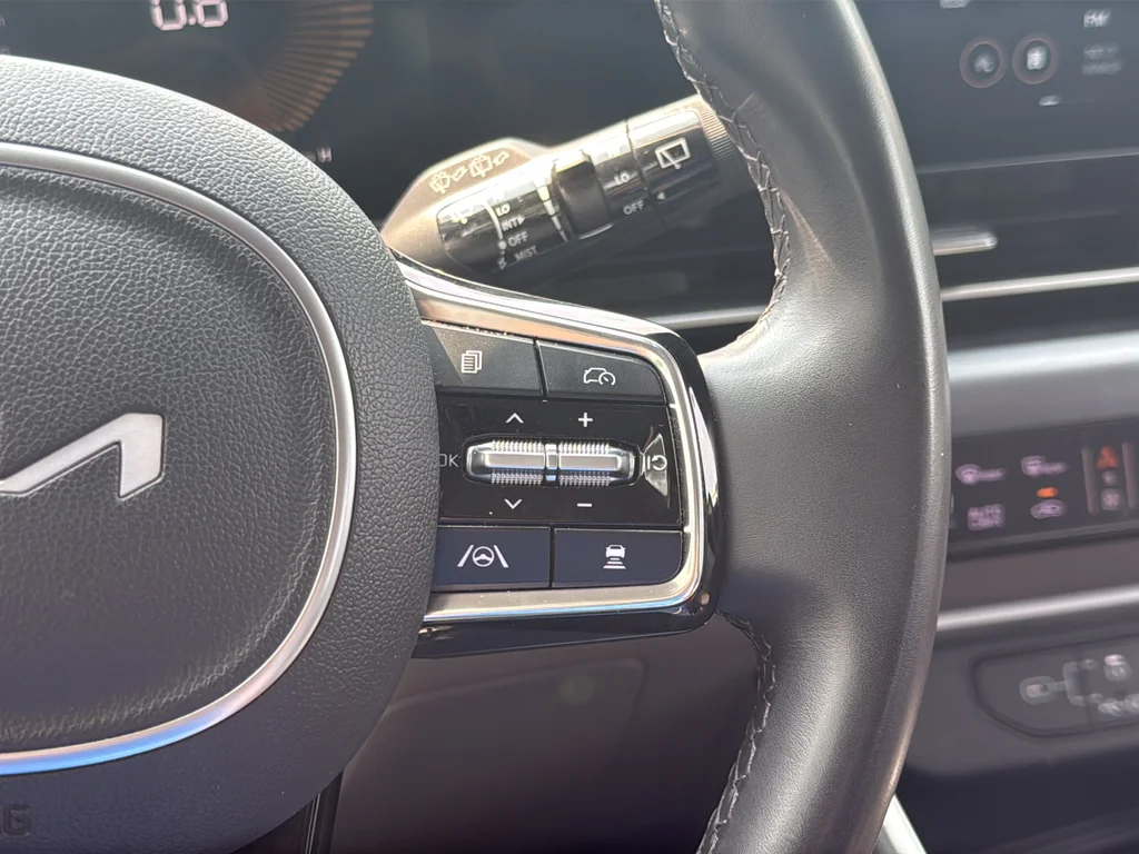 Certified Used 2025 Black Kia LXS image 16