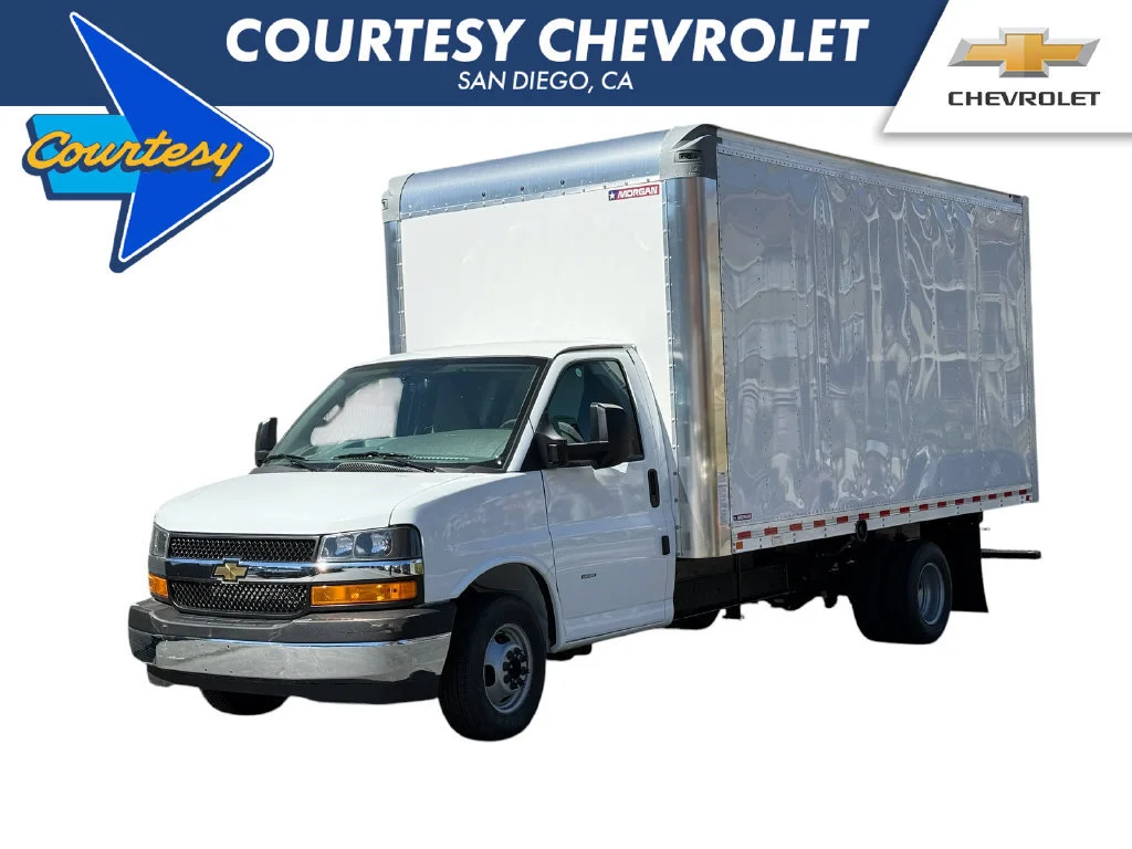 2026 Chevrolet Express Cutaway Base