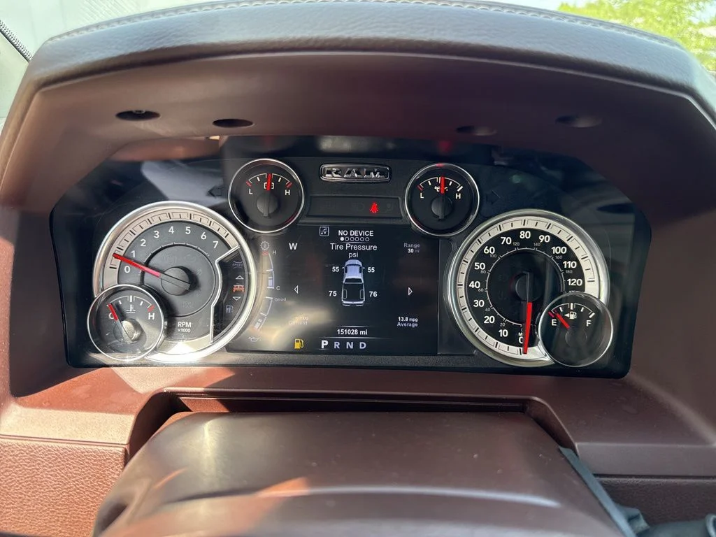 Used 2017 Delmonico Red Pearlcoat Ram Laramie image 20