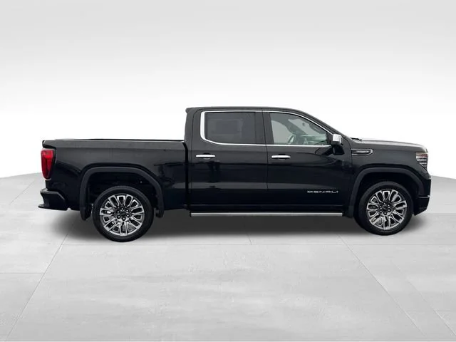 New 2026 Onyx Black GMC Denali Ultimate image 6
