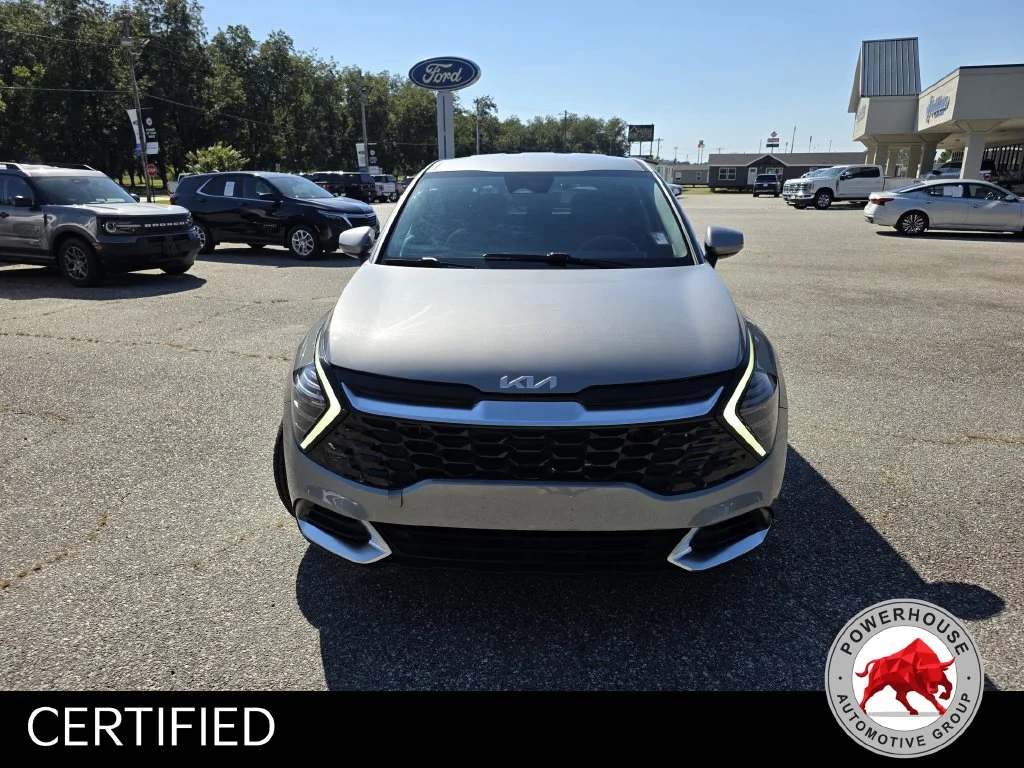 Used 2024 Gray Kia LX image 10