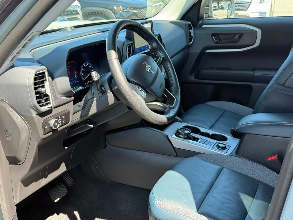 Used 2023 Green Ford Outer Banks image 23