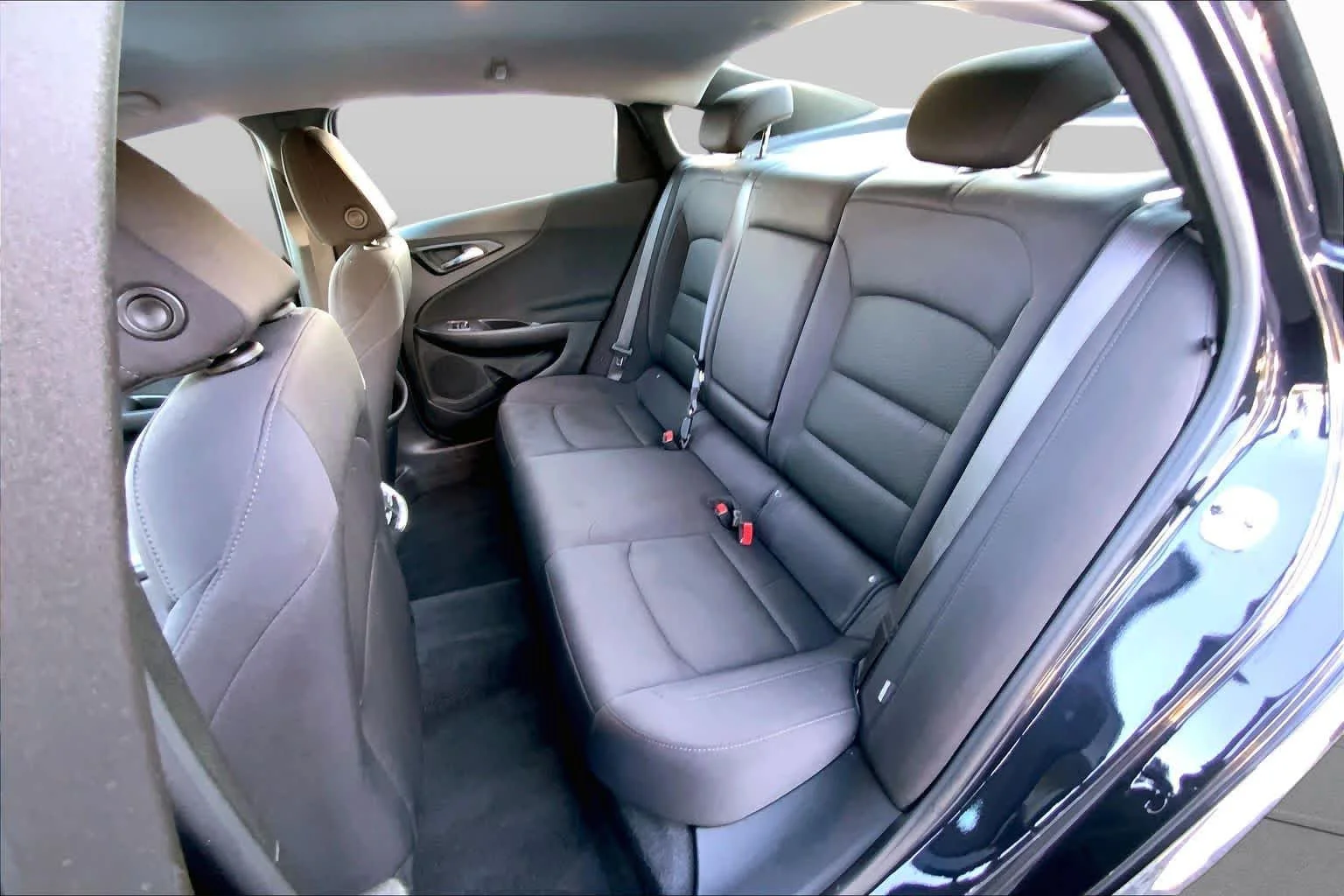 Used 2023 Dark Ash Metallic Chevrolet LT image 18