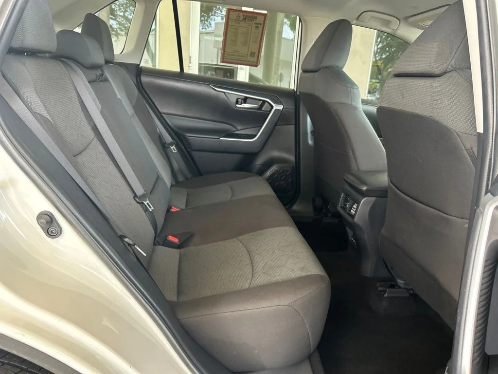 Used 2025 White Toyota XLE image 26