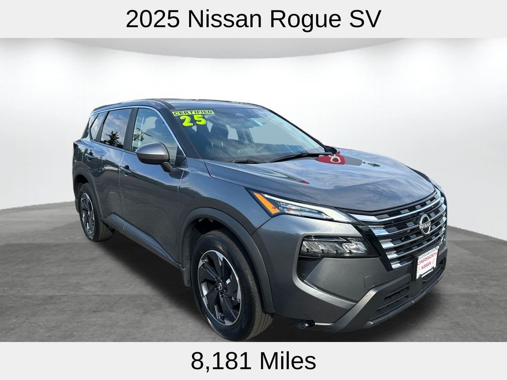 Used 2025 Gray Nissan SV image 3