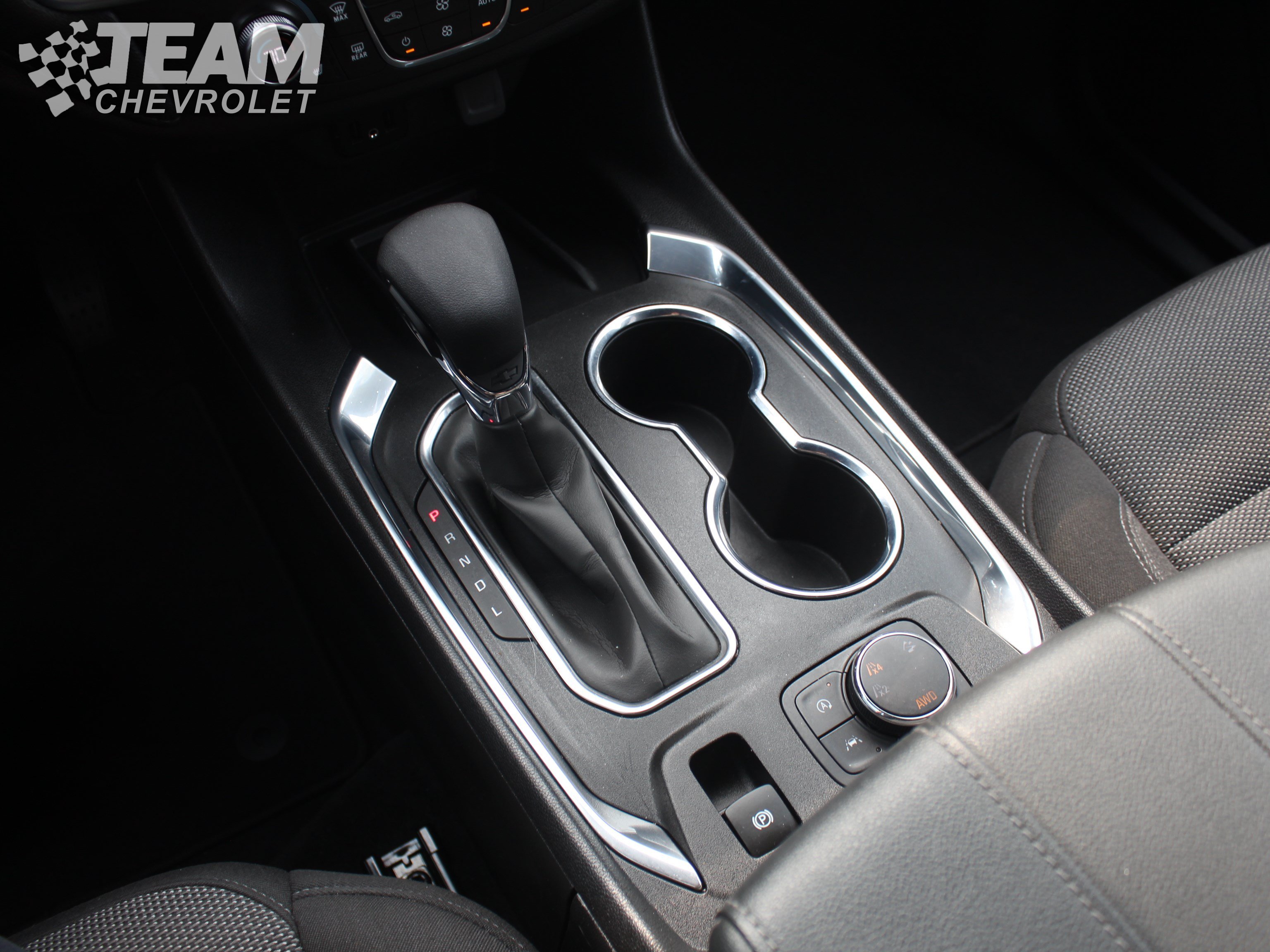 Used 2023 Mosaic Black Metallic Chevrolet LT Cloth image 18