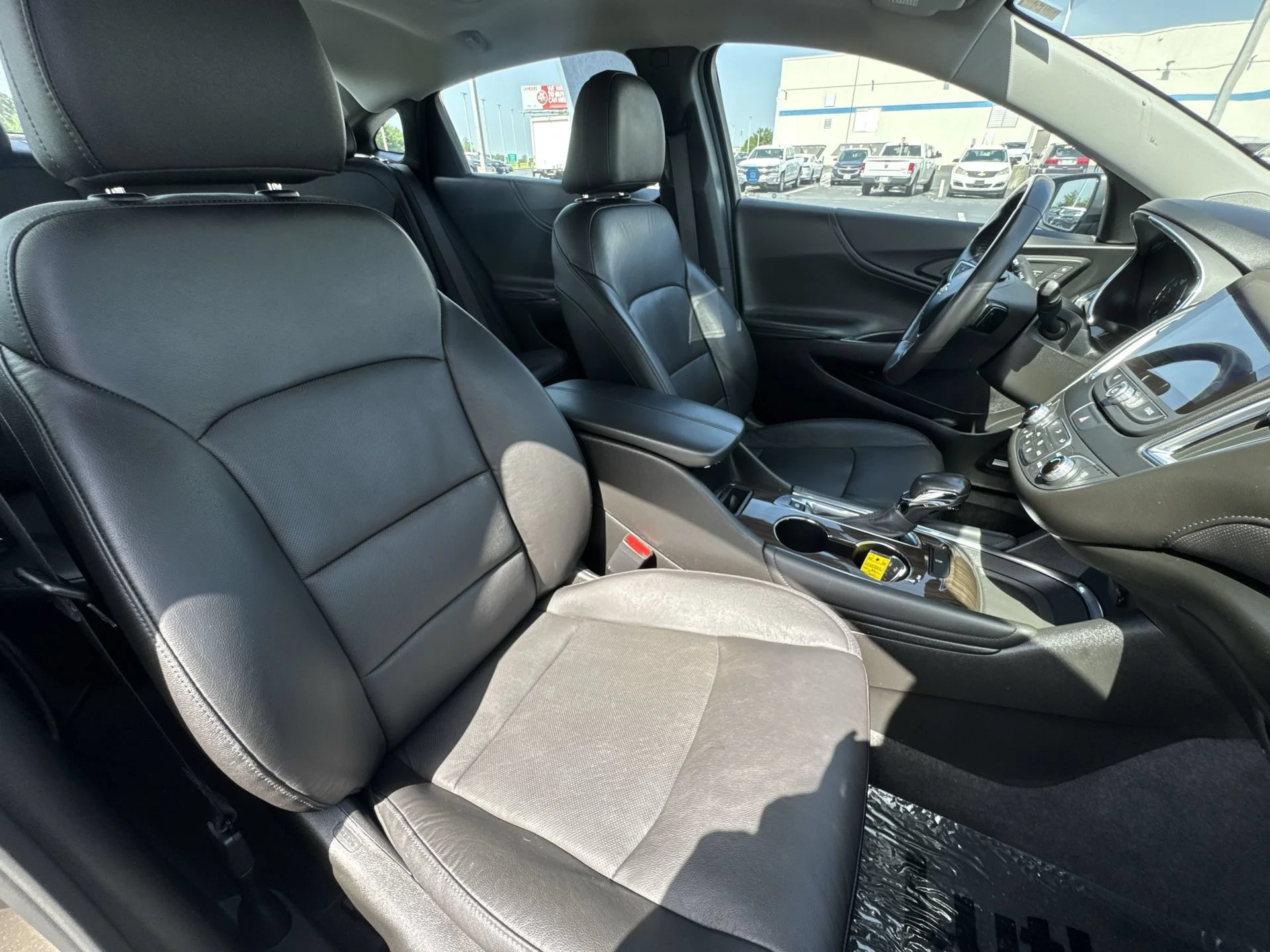 2022 Chevrolet Malibu Premier - Photo 26