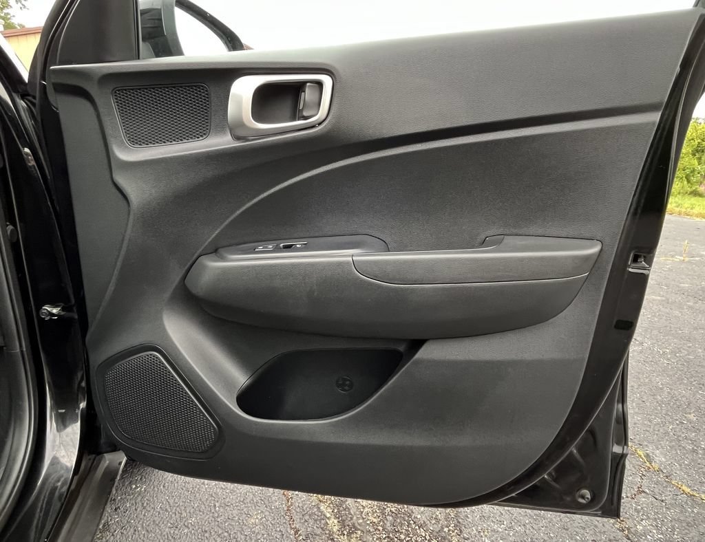 2023 Hyundai Venue SE - Photo 20