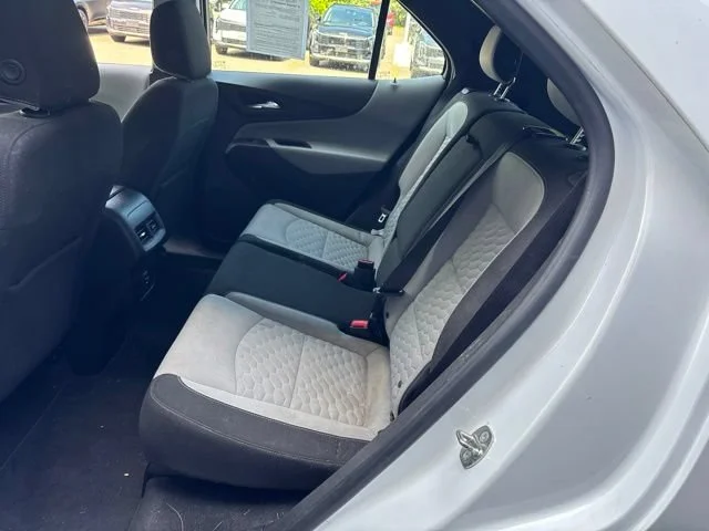 Used 2019 Summit White Chevrolet LS image 12