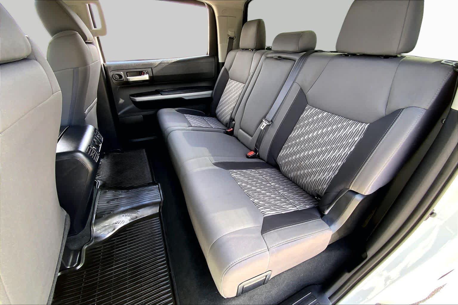Used 2020 Super White Toyota SR5 image 20