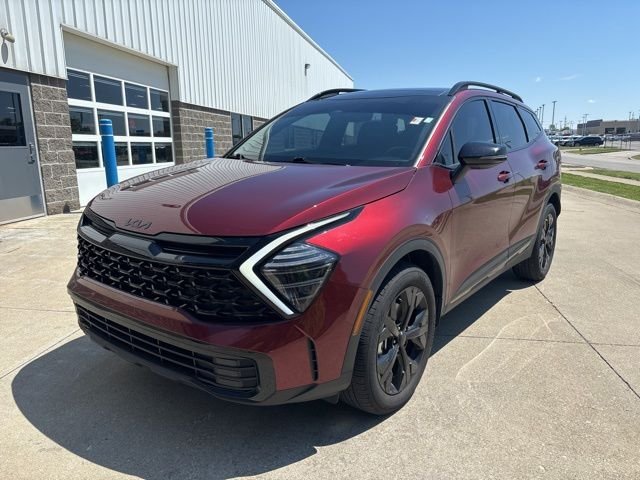Used 2025 Red Kia X-Line image 3
