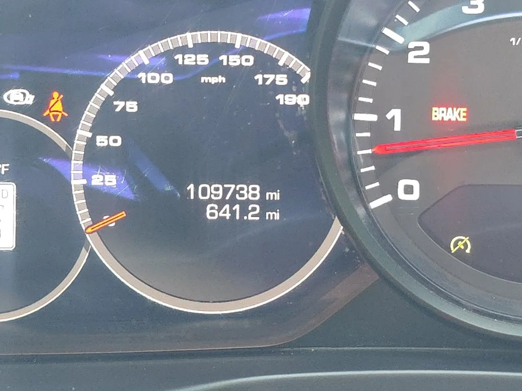 Used 2018  Porsche  image 32