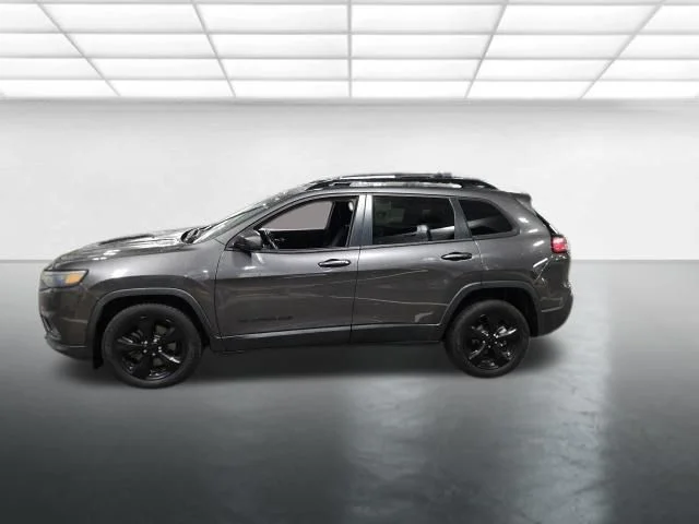 Used 2020 Gray Jeep Latitude Plus image 8