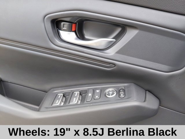 New 2026 Urban Gray Pearl Honda SE image 15