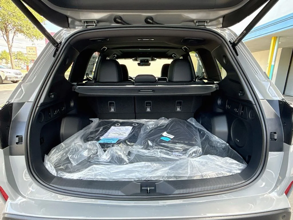 New 2026 RIVER ROCK PEARL Subaru Limited Hybrid image 33