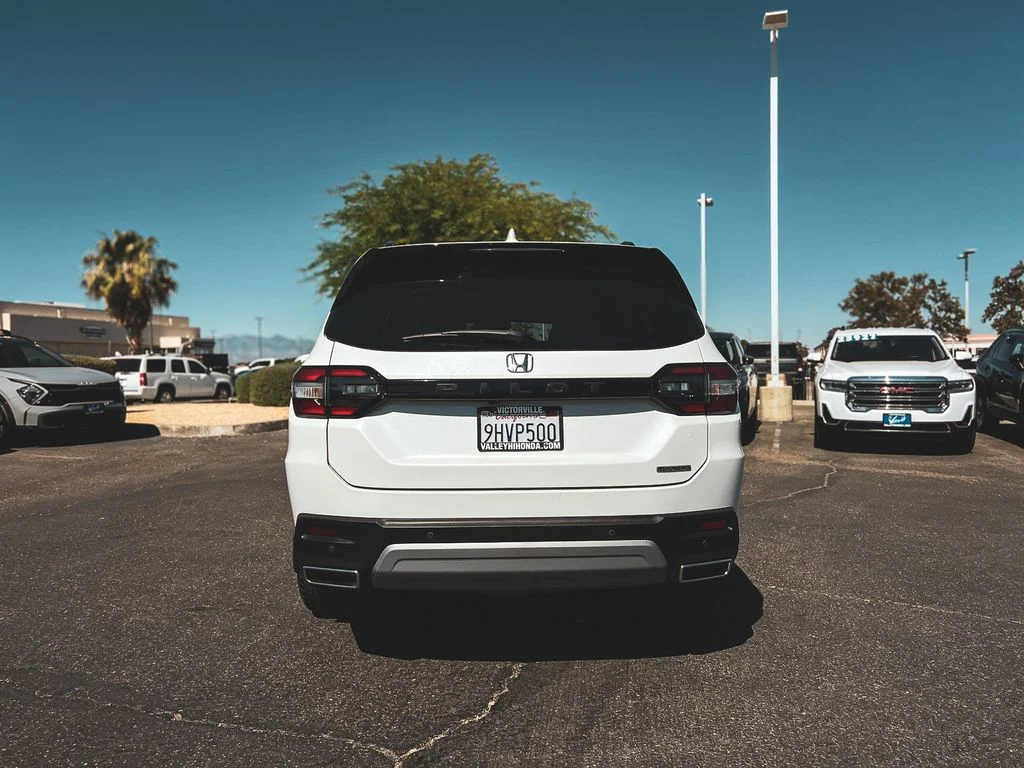 2023 Honda Pilot Touring - Photo 8