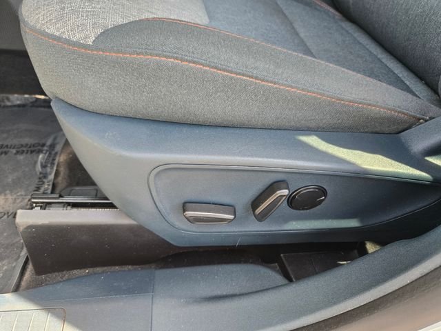 Used 2024 Green Ford XLT image 11