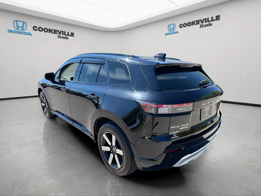 Used 2024 Raven Black Honda Touring image 8