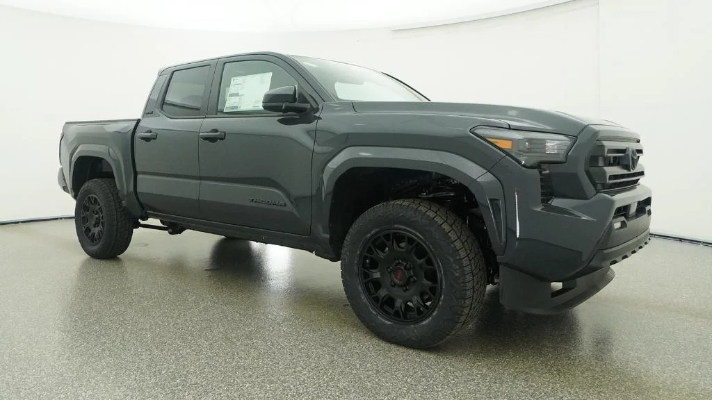 New 2026 Underground Toyota SR5 image 5