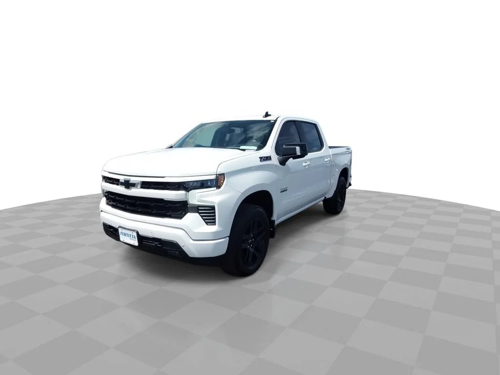 New 2026 Summit White Chevrolet RST image 3