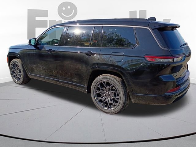 New 2026 Diamond Black Crystal Pearl-Coat Exterior Paint Jeep Summit image 7