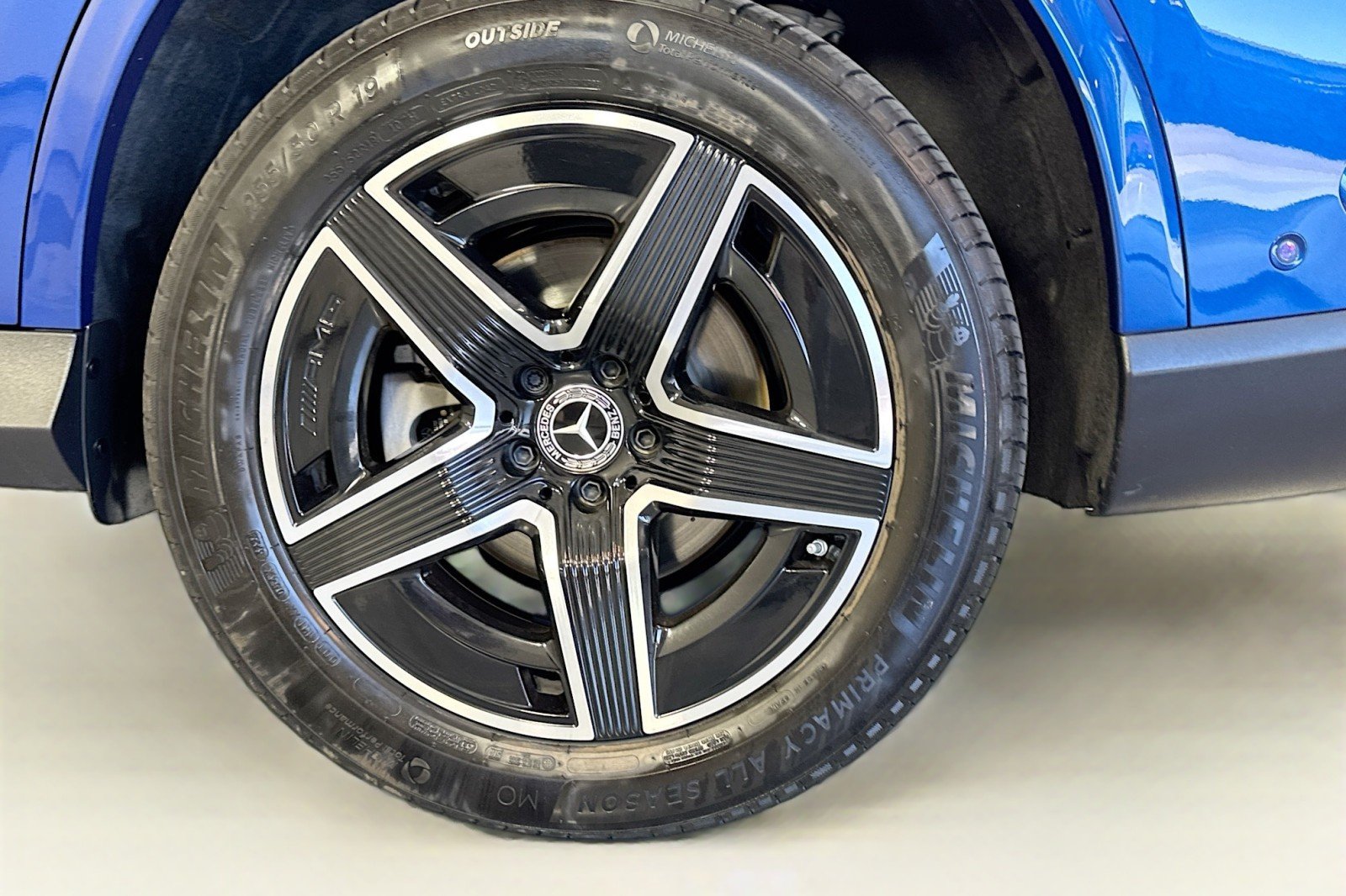 Certified Used 2026 Starling Blue Metallic Mercedes-Benz GLC 300 4MATIC® SUV image 28