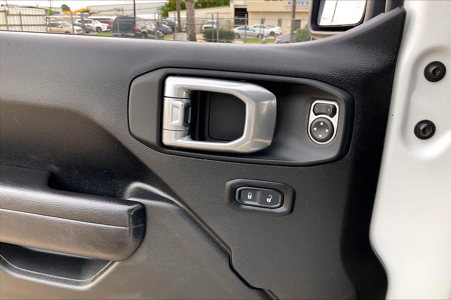 Used 2024 Bright White Clearcoat Jeep Sport S image 33