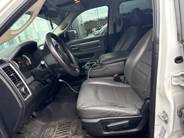 Used 2017 White Ram SLT image 7