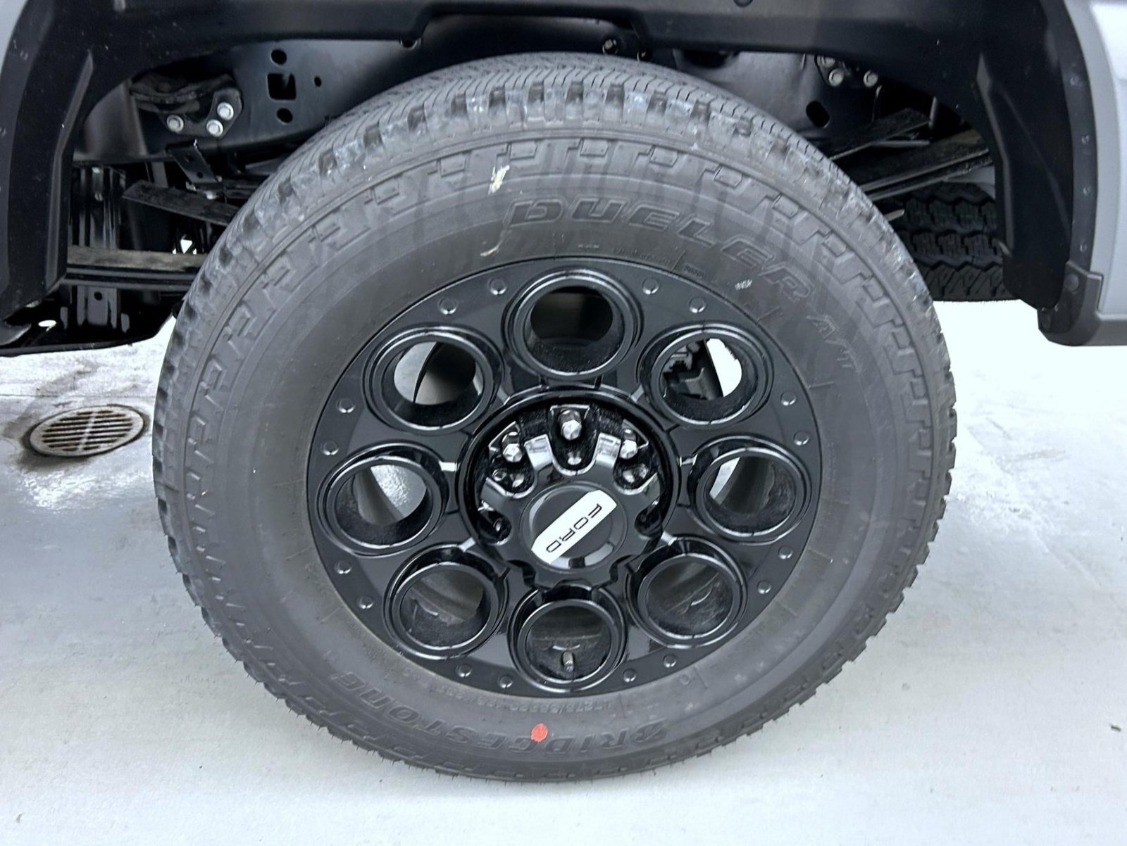 New 2026 Carbonized Gray Metallic Ford XLT image 23