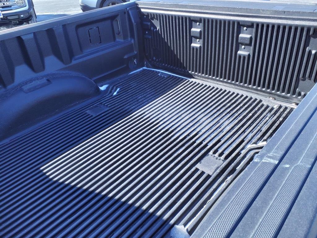 2023 Ford F-150 XLT - Photo 17