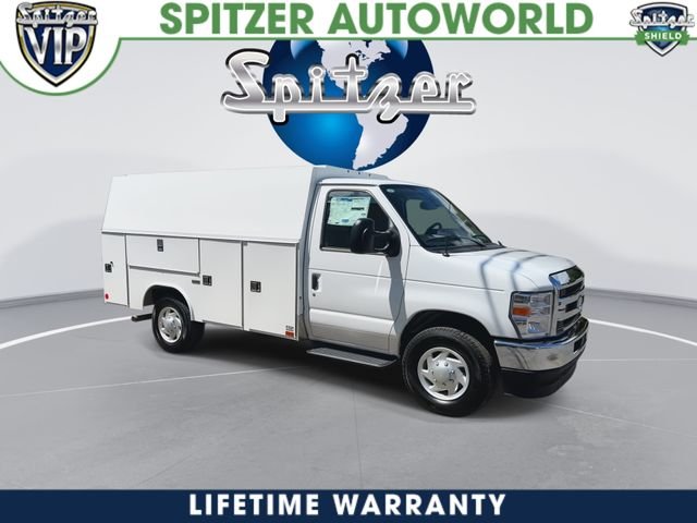 New 2027 Oxford White Ford E-350 SRW image 2