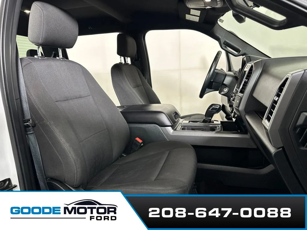 Used 2018 White Ford XL image 22