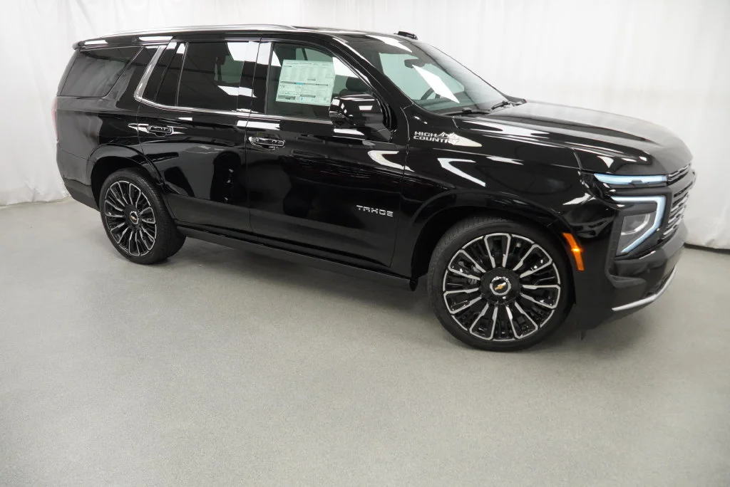 New 2026 Black Chevrolet High Country image 6