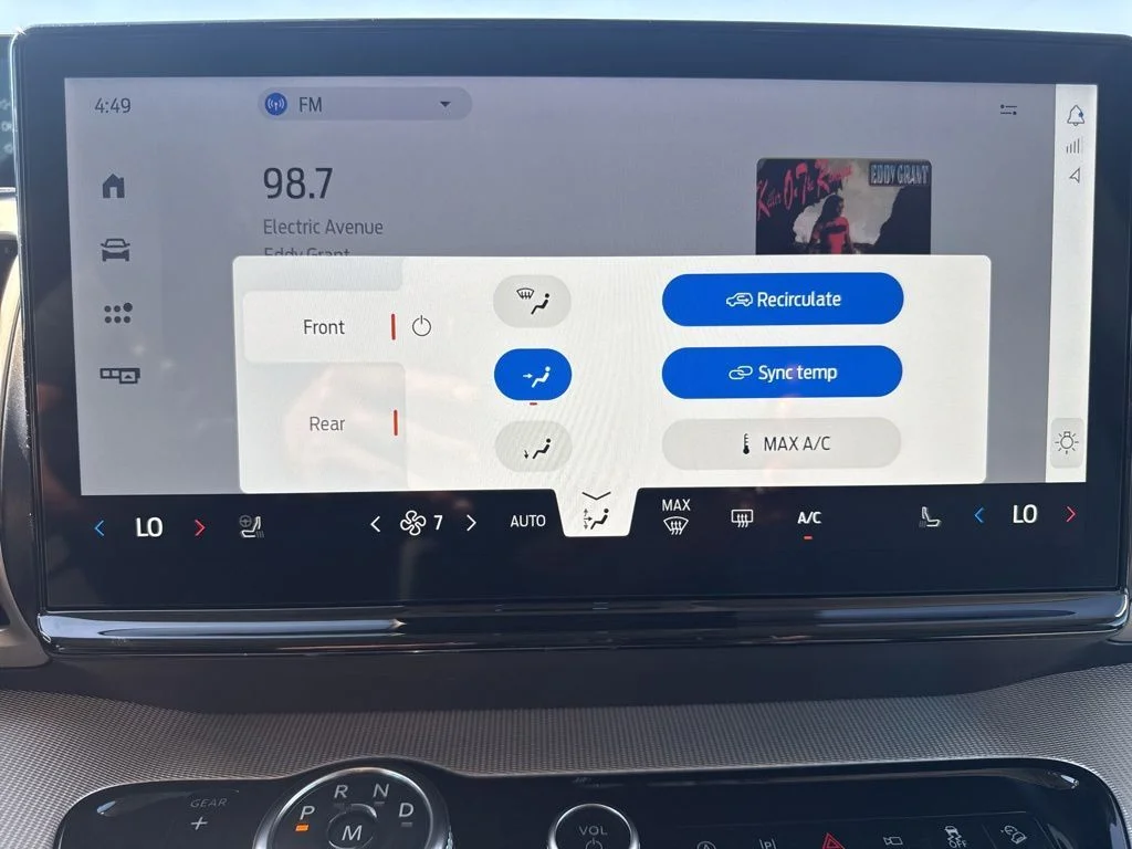 Used 2025 White Ford Active image 19