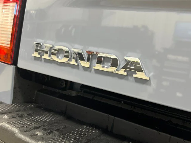 New 2026 Sonic Gray Pearl Honda Black Edition image 6