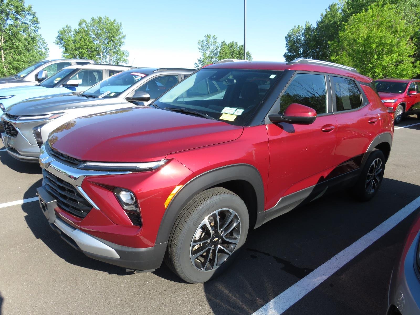 Used 2024 Crimson Metallic Chevrolet LT image 7