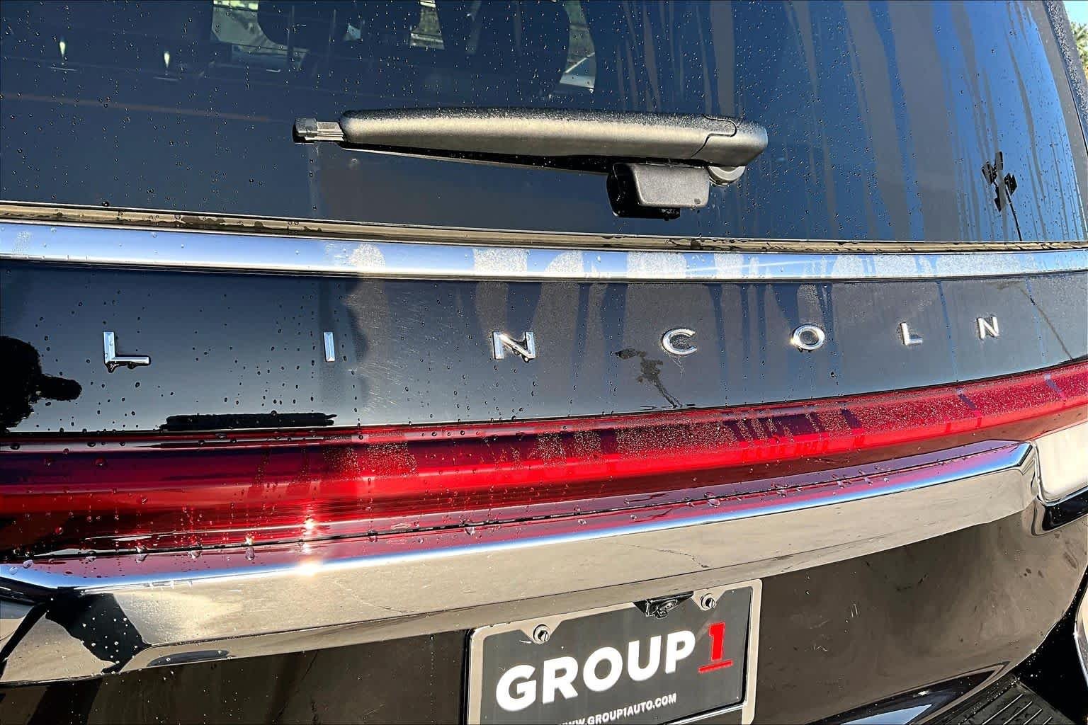 Used 2023 Infinite Black Metallic Clearcoat Lincoln Standard image 31