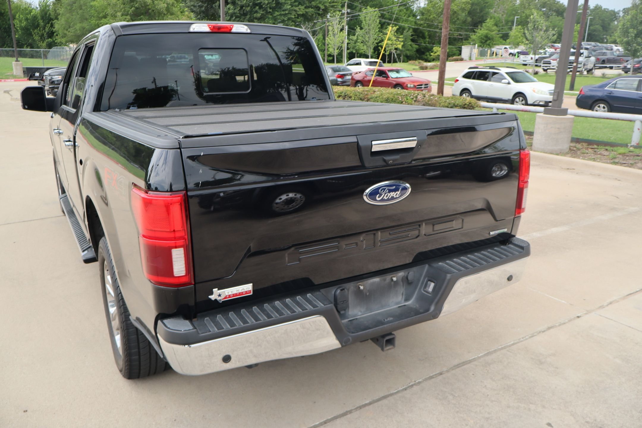 Used 2020 Black Metallic Ford XLT image 27