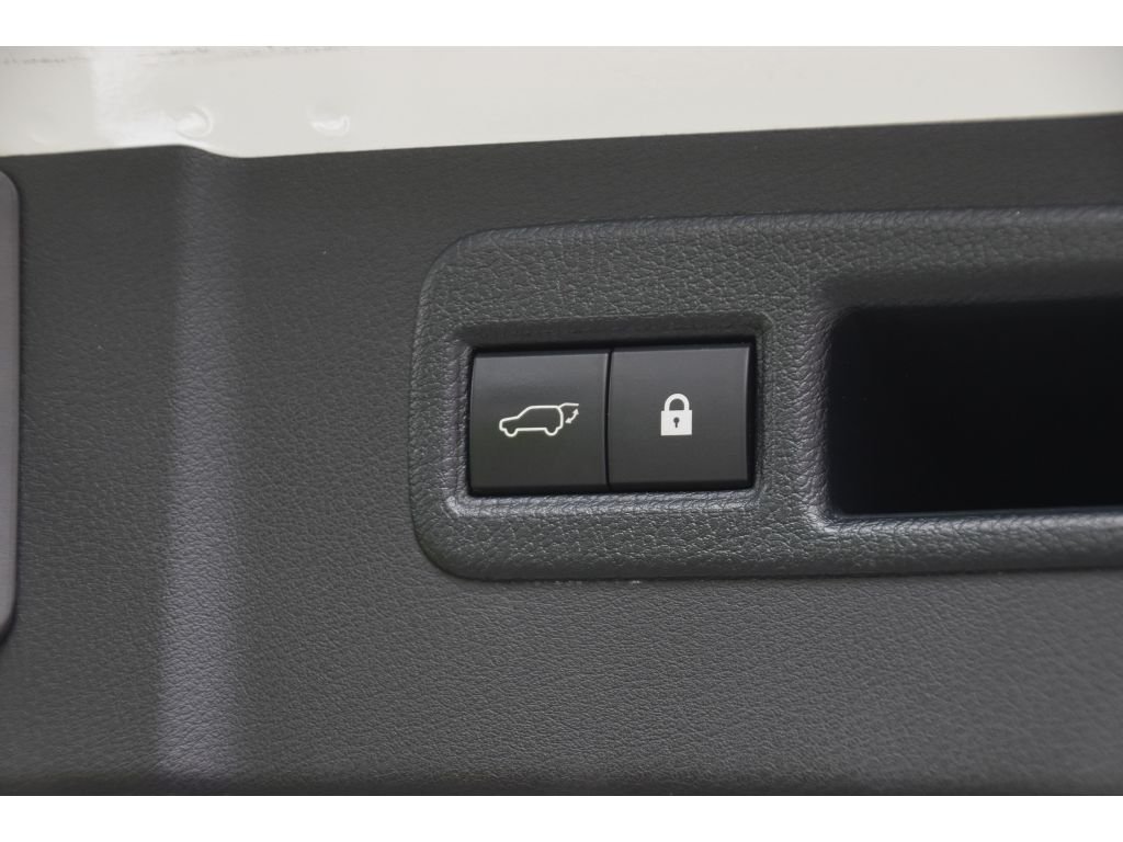 Used 2020 Ultra White Lexus F SPORT image 24