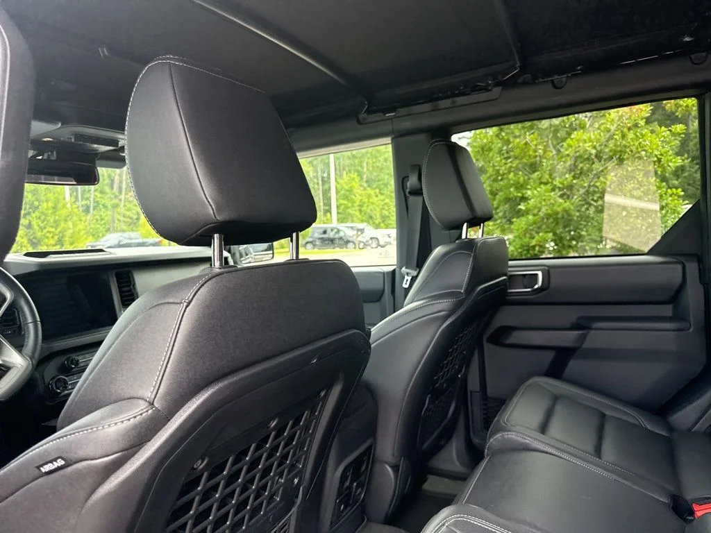 Used 2025 Shadow Black Ford Badlands image 10